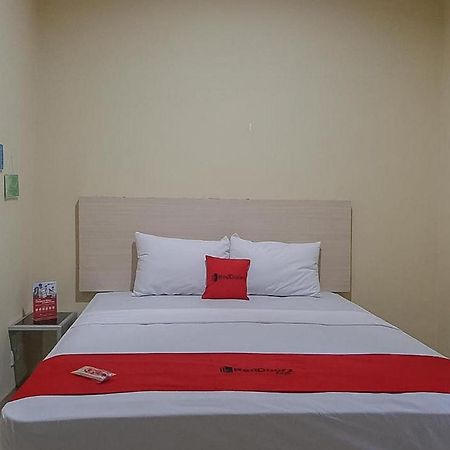 Reddoorz Near Kantor Walikota Bontang Nyerakat Екстер'єр фото